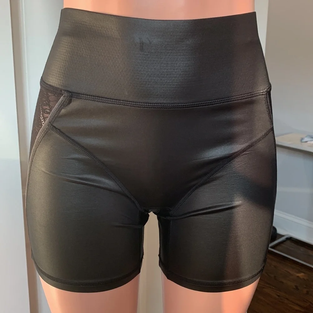 NWT Kiki De Montparnasse Athleisure Lace Inset‎ Biker Shorts